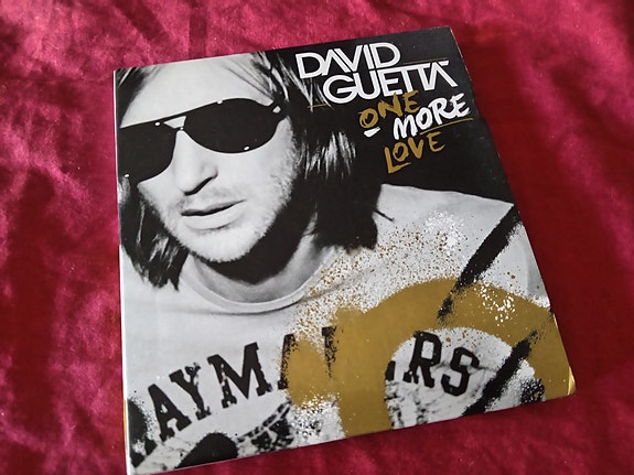 David Guetta OneMore Love