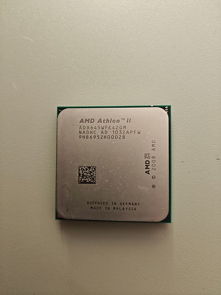 Prosessori AMD Athlon II X4 645 3.10 GHz + jäähdytinsiili + tuuletin