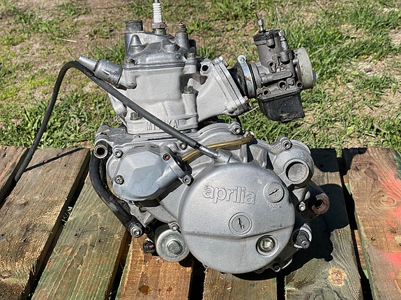 Aprilia Rs 125 rotax 122 moottori
