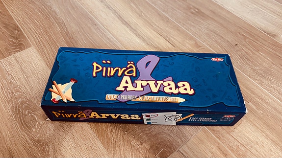 Piirrä ja arvaa -lautapeli