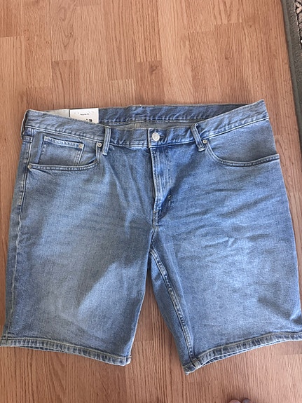 H&M shortsit