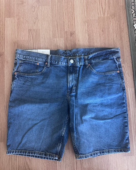 H&M shortsit