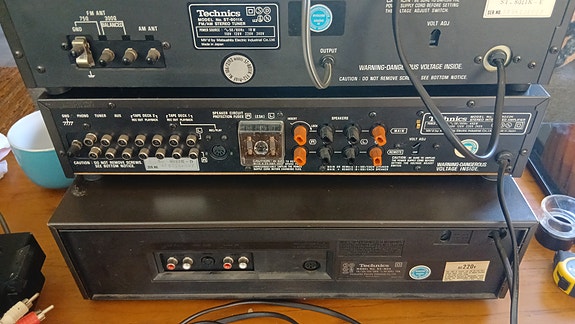 Myydään Technics Stereo Integradet Amlifier SU 8022K +suoraveto levari