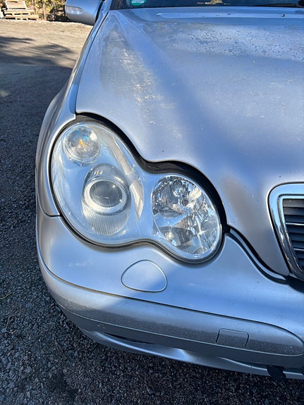 MB C w203 hyvät etuvalot