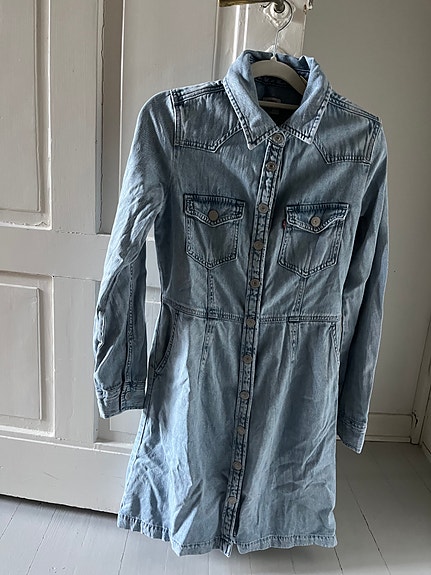 Levi’s farkkumekko XS