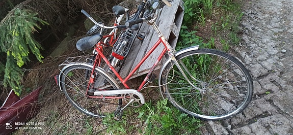 Toimivat pyörät 20€ / kappale +kaksi lasten pyöräää