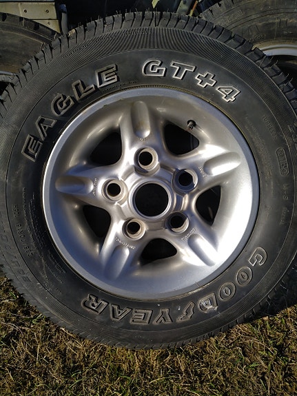 Land Rover alumiinivanne