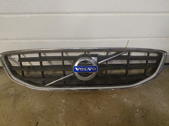 Volvo V40 maski