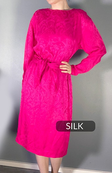 Diane Gilman 100 % silkkimekko midi fuksia silkki kietaisumekko koko US 6