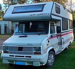 Ostetaan Fiat ducatoon vm90 2.5td vaihdelaatikko
