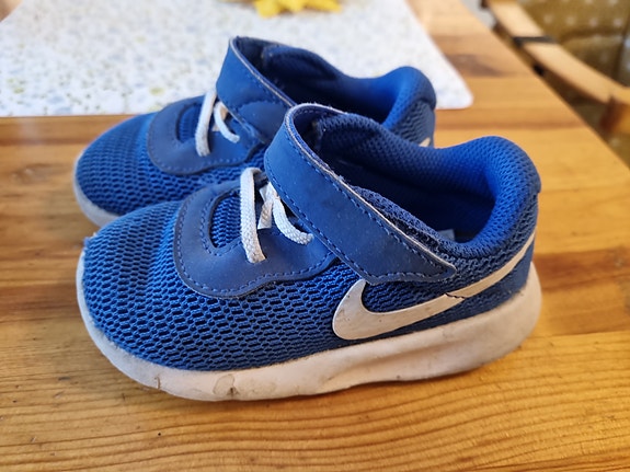 Nike lenkkari 22