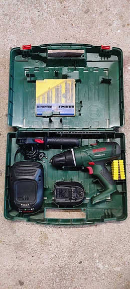 Bosch PSB 14,4 LI-2 akkuporakone