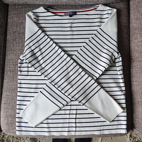 Tommy Hilfiger naisten pusero