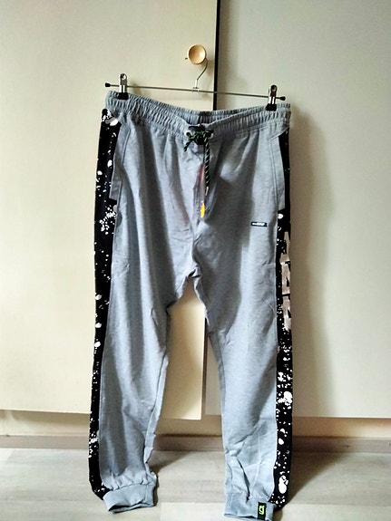 Miesten housut koko XXL