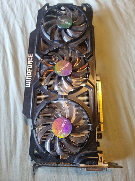 Gigabyte GeForce GTX 760 4GB Windforce näytönohjain