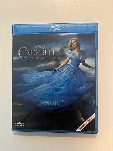 Disney Cinderella Tuhkimon tarina Blu-ray