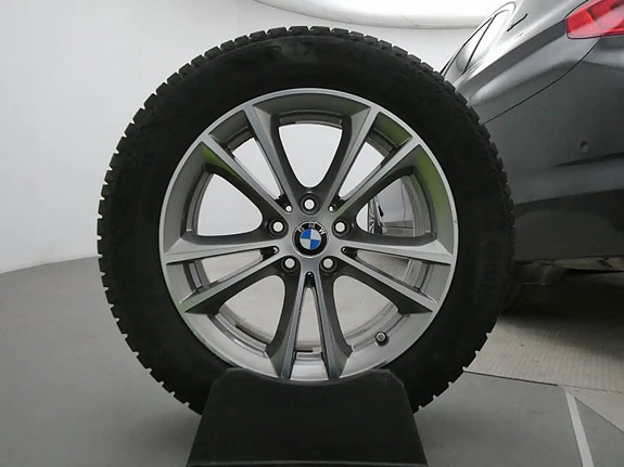 BMW G30 ORIGINAL 225/55/17 renkailla varustetut pyörät