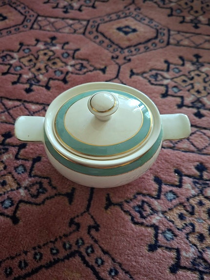 Arabia kannellinen tarjoiluastia