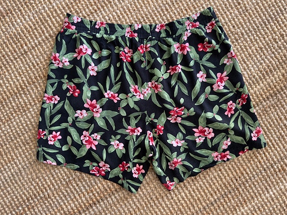 KappAhl shortsit, L