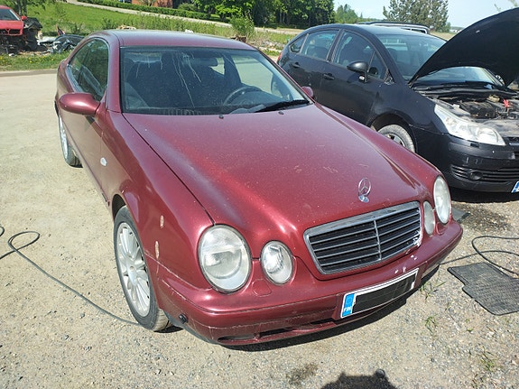 MB clk320 osina