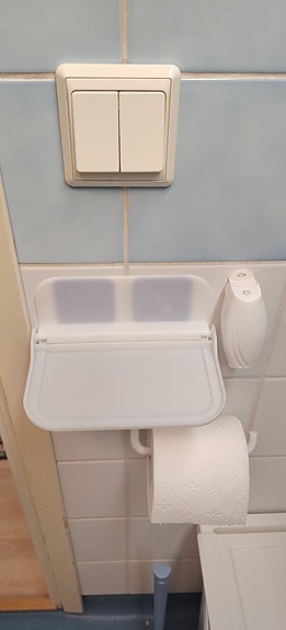 Kätevä kännykkähylly