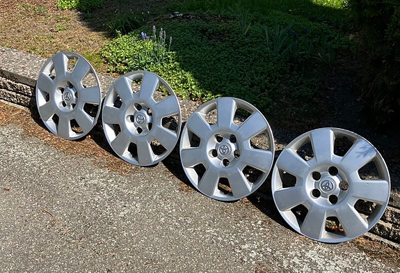 Toyota Verso pölykapselit