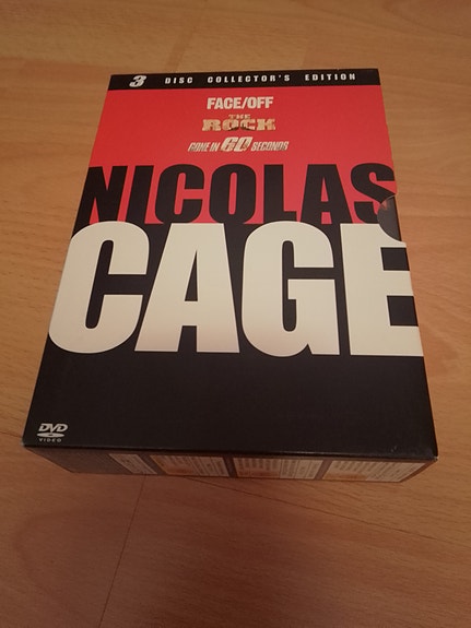 Nicolas Cage Boxi