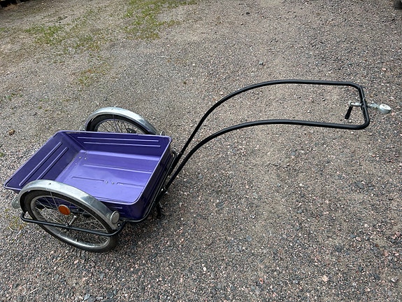 Polkupyörän peräkärry violetti