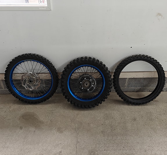 Did enduro vanteet/renkaat 21/18