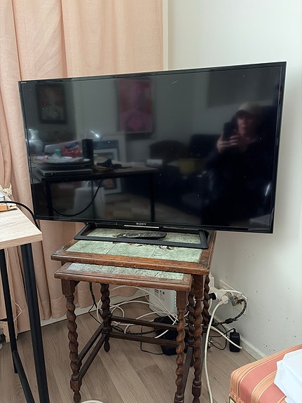 Myydään Tv toimiva ja hyvä