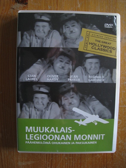 Ohukainen ja Paksukainen: Muukalaislegioonan monnit DVD