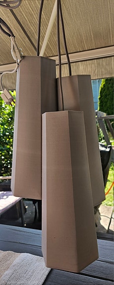 Cello Triple -riippuvalaisin
