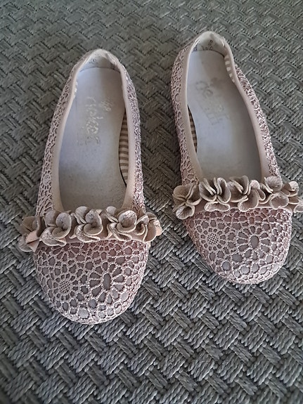 Ballerinat 36