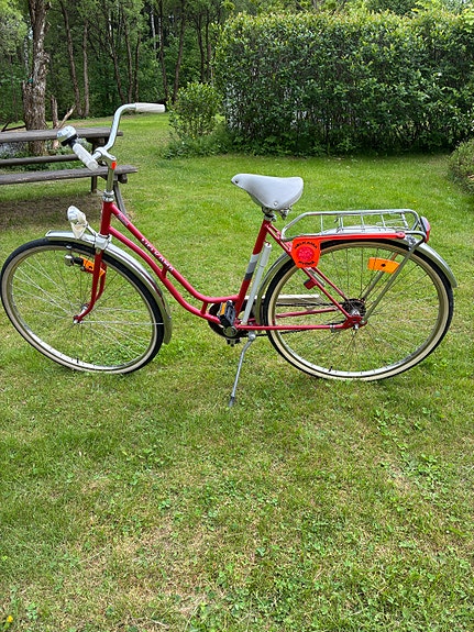 Aikuisten pyörä Helkama