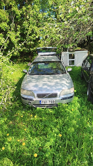 Volvo v70 2007 osina