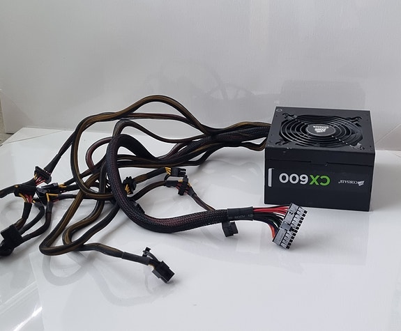 Virtalähde 600W CORSAIR CX600