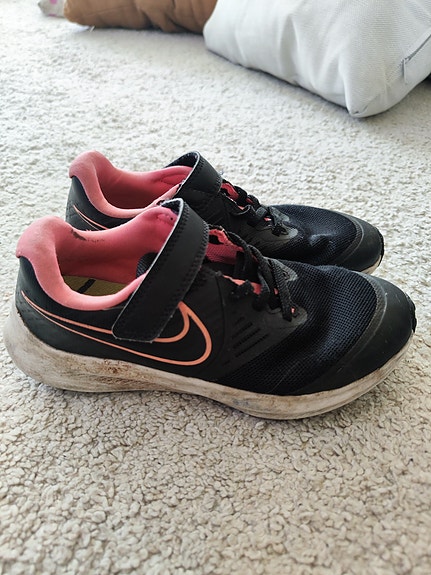 Nike lenkkarit 33
