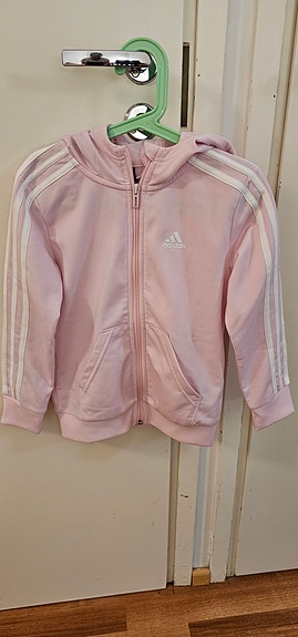 Adidas lasten huppari koko 122 vaaleanpunainen