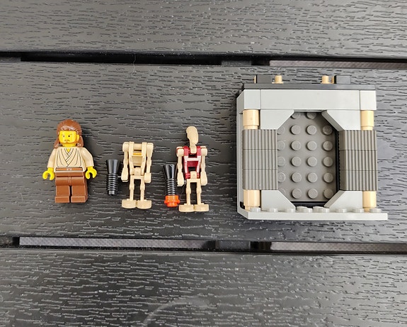 Lego Star Wars Jedi Defense II 7204-1