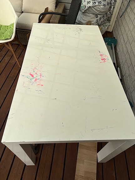 Valkoinen ruokapöytä 140x80 cm – käytetty