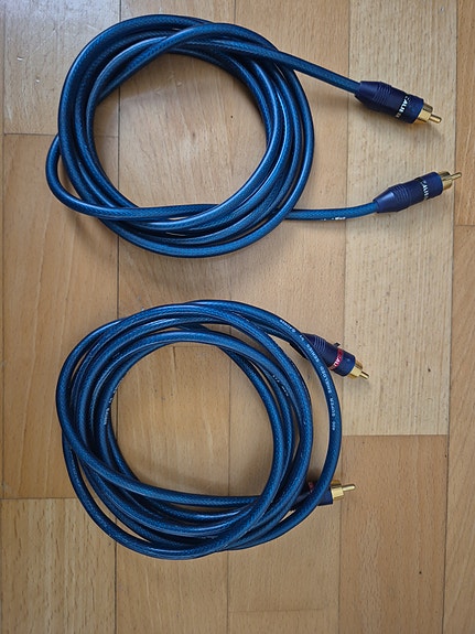 RCA audio kaapelit 2 kpl - 250 cm