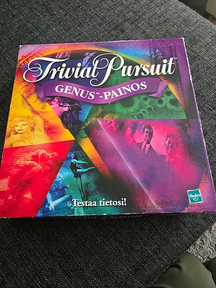 Trivial Pursuit Genus -peli suomeksi