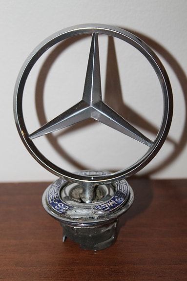 W210 ym Mercedes-Benz nokkatähti logo Mersu tunnus keulamerkki 10cm metallinen