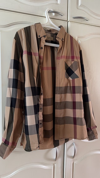 Burberry kauluspaita