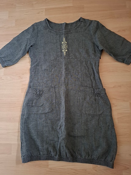 Retro-tyylinen tunika