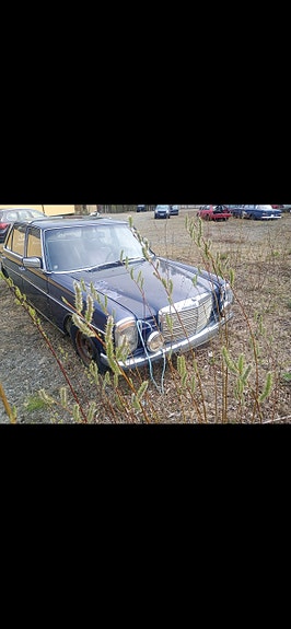2kpl w115 purkuautoja