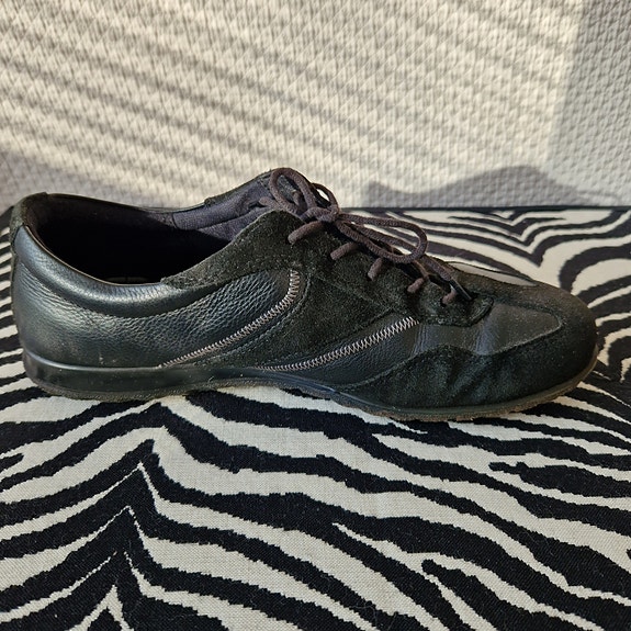 Ecco lenkkarit, koko 39