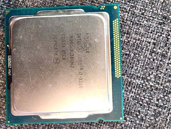 Intel Core i3-3220 prosessori