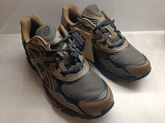 Asics GEL-NYC lenkkarit