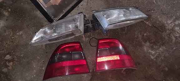 Opel vectra b valot